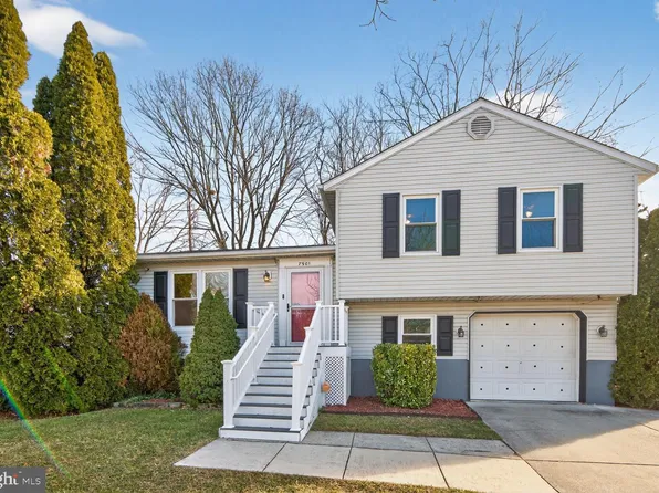 7901 Delmont Station Rd, Severn, MD 21144