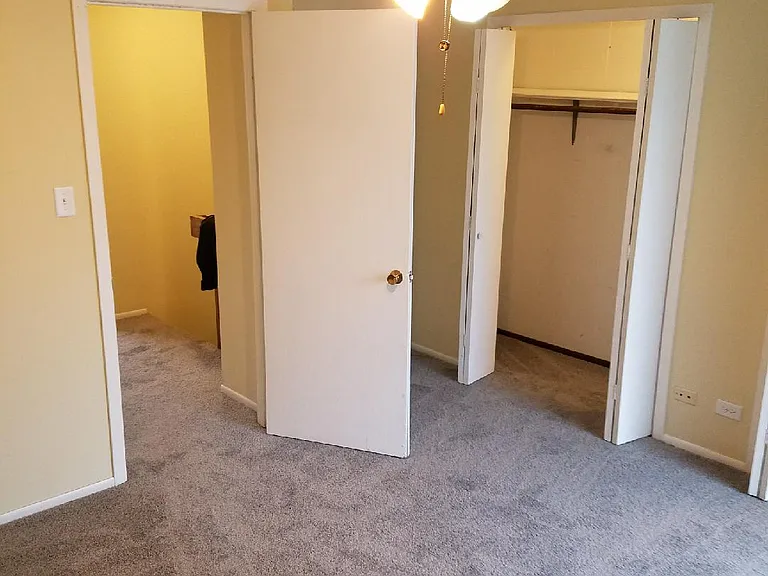 487 Meadow Green Ln #487 — Photo 8