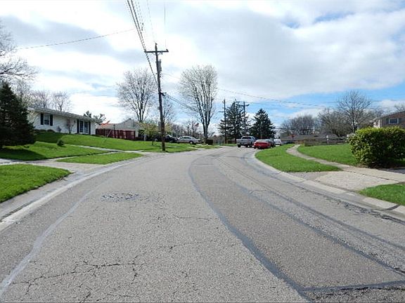 5th image of 3977 Woodsong Dr