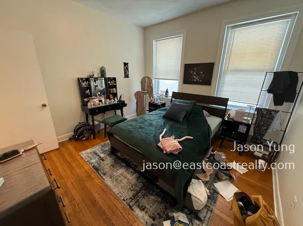 54 Brighton Ave, Allston, MA