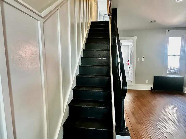 241 High St — Photo 9