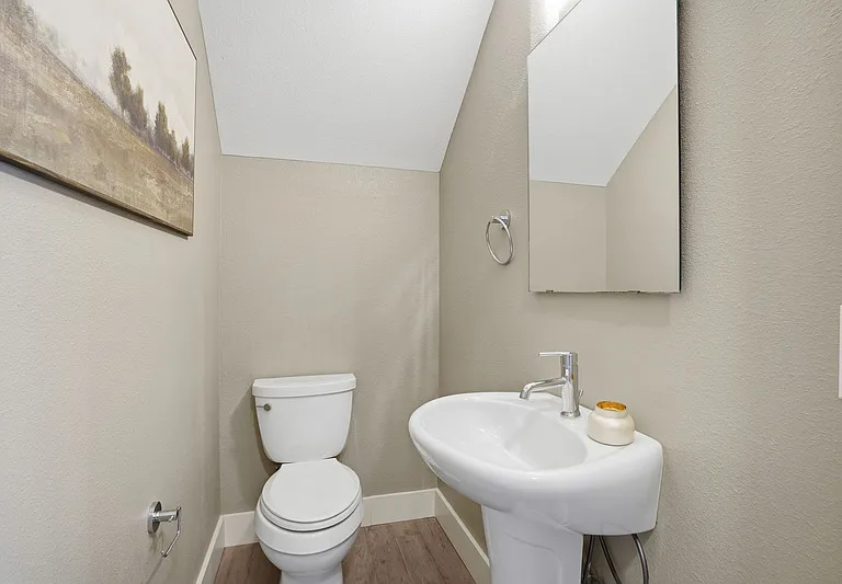 1324 May St #214-1 — Photo 4