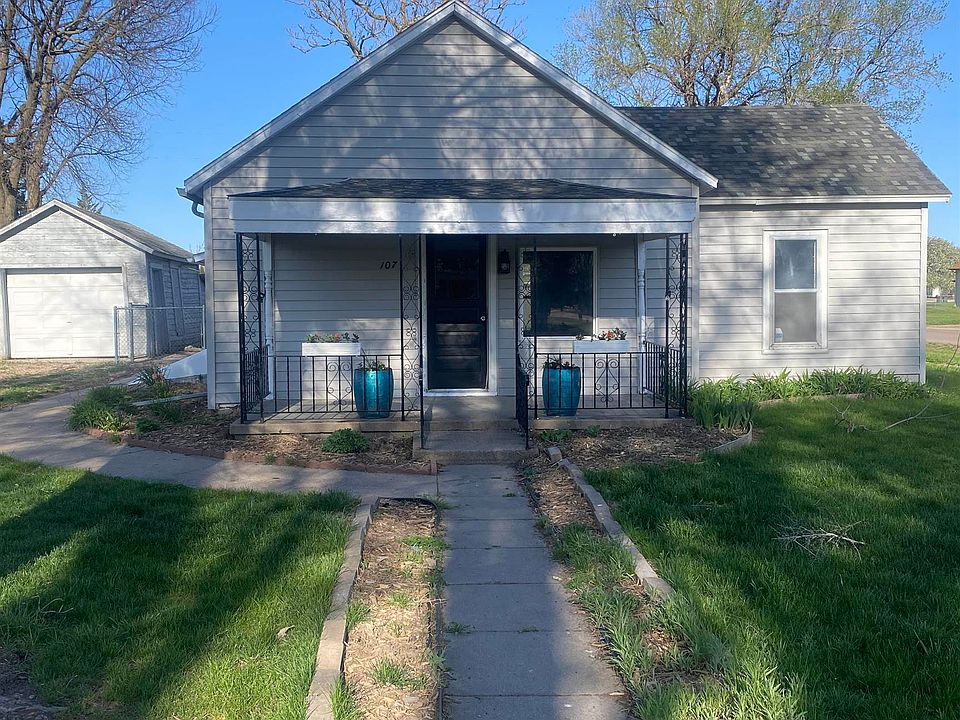 107 N Doane Ave, Kenesaw, NE 68956 Zillow