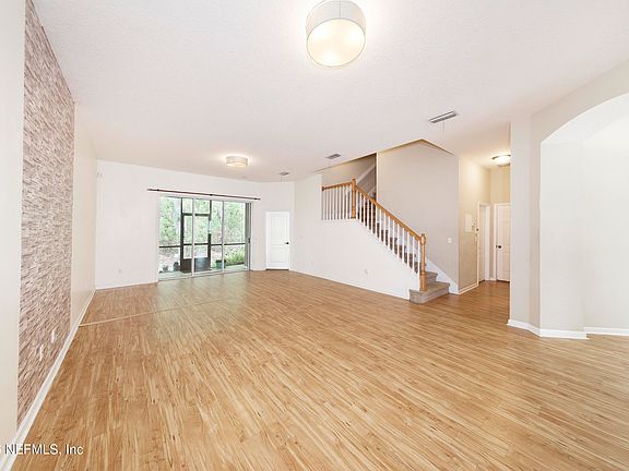 5th image of 2010 COPPER CREEK Drive #B
