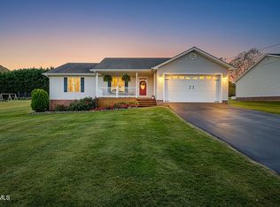 115 Hamilton Rd, Elizabethton, TN 37643