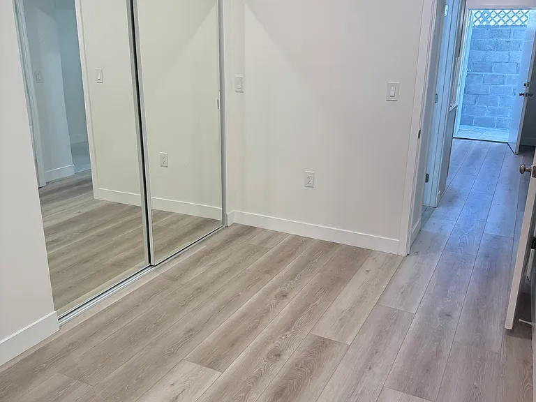 112 S Bel Aire Dr #101 — Photo 7