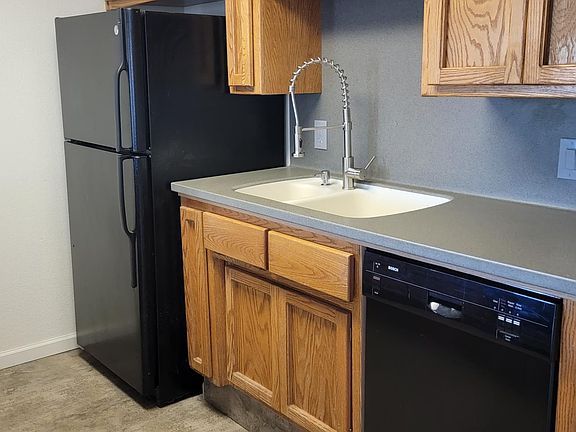 5th image of 8428 Jewel Way