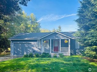 1226 Dewey Drive, Coupeville, WA 98239