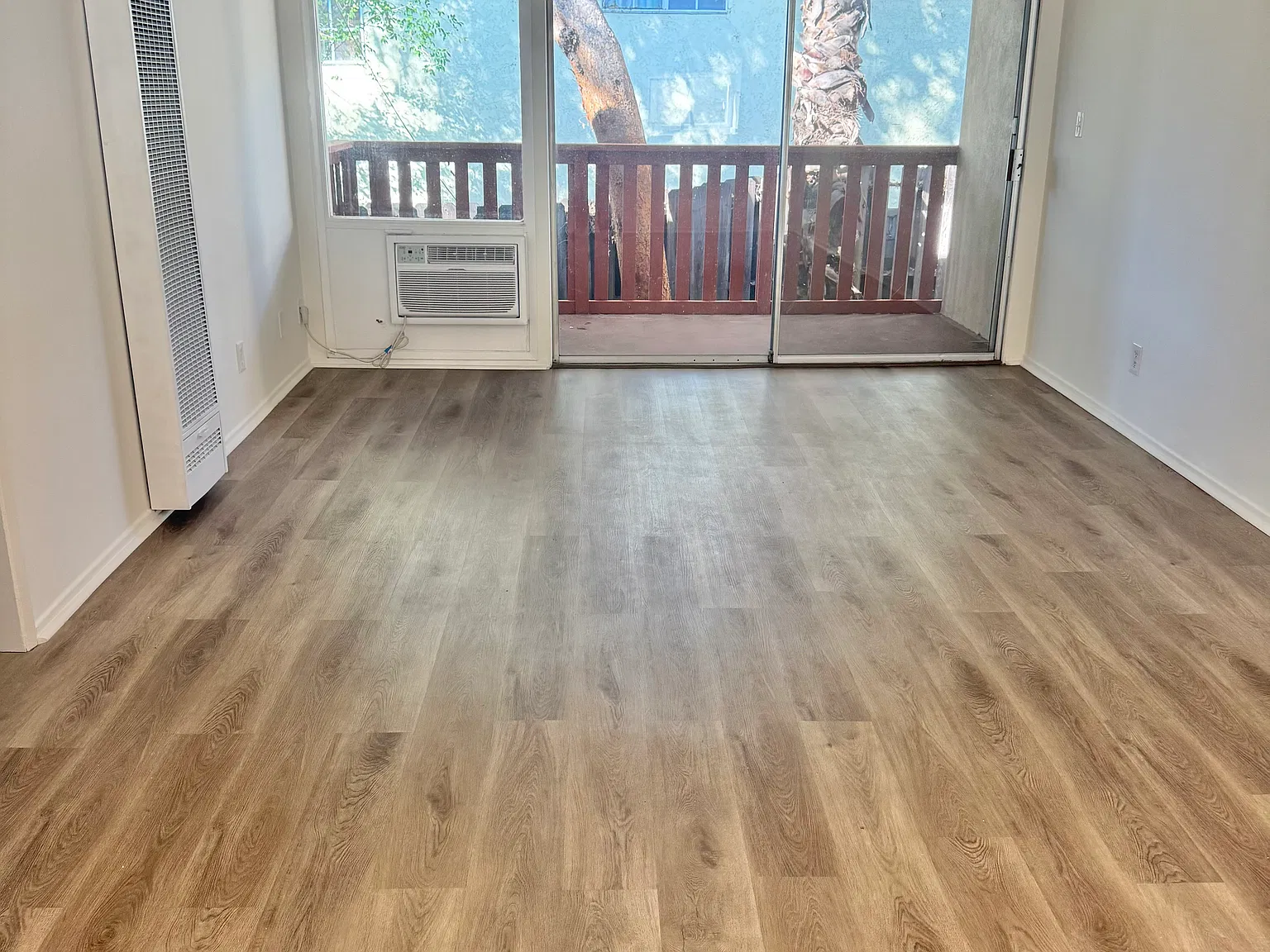 1 bed, 650 sqft, $2,350 — Photo 4