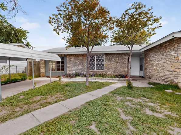 5215 Village Row, San Antonio, TX 78218