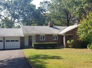 62 Candlewood Lake Rd, Brookfield, CT 06804