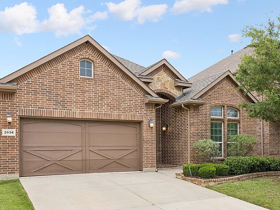3rd image of 2036 Milano Ln