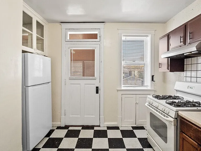 4115 Virginia Ave #A — Photo 3