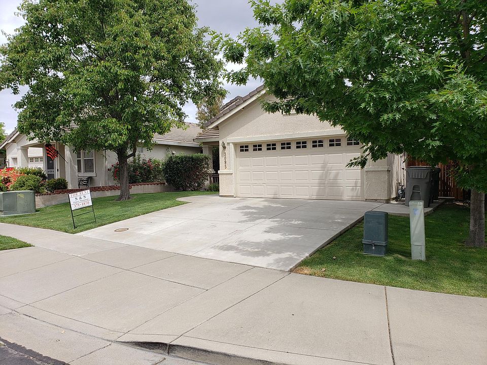 1st image of 3095 Hawaii Ct