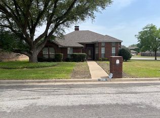 2126 Preakness Ct, Arlington, TX 76017