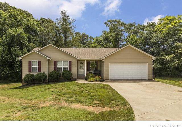 1st image of 102 Mount Zion Dr
