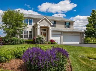 1021 Sandler Ct, Mundelein, IL