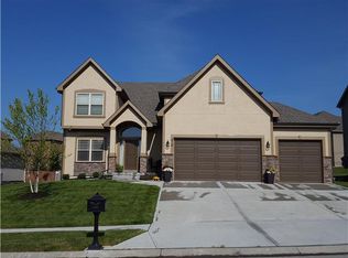 412 S Macland Ave, Kearney, MO 64060