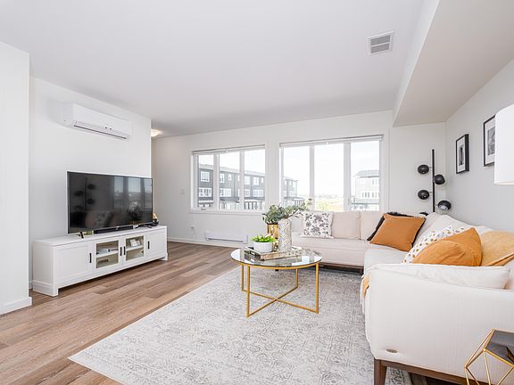 3rd image of 325 Park East Dr #219