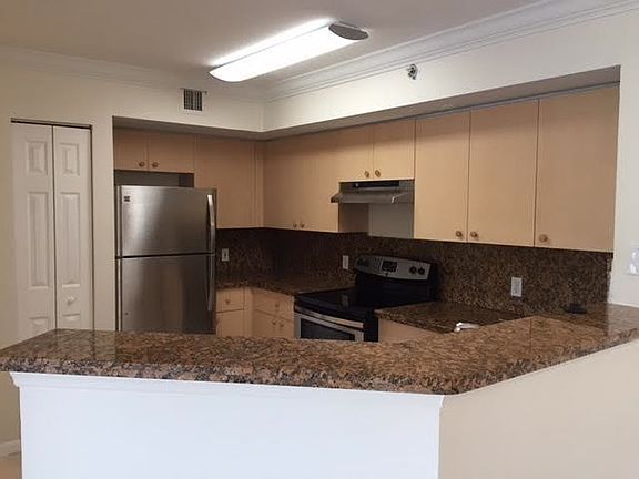 3rd image of 4211 San Marino Blvd APT 301