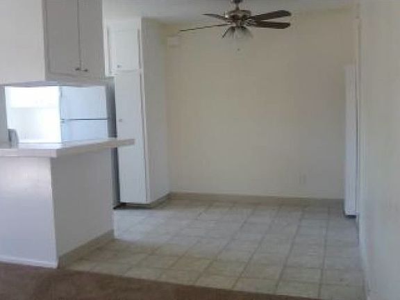 2nd image of 3829 39th St APT 4