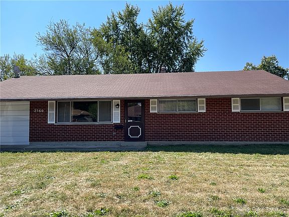 2nd image of 2560 Cluster Ave
