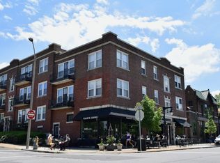 702 De Mun Ave UNIT A, Saint Louis, MO 63105
