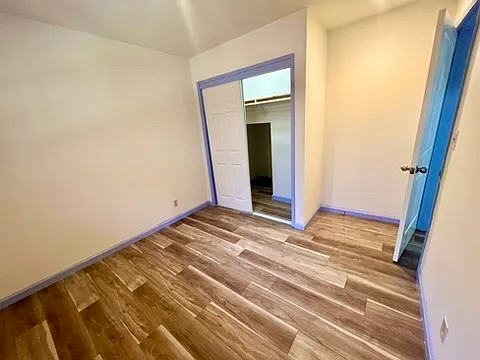 474 Van Dyke Ave — Photo 10