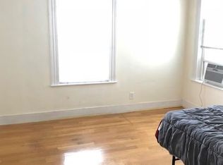 274 Crescent St #274, Waltham, MA 02453