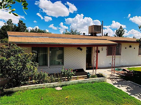 4th image of 156 Papaya St