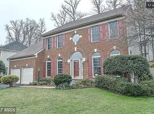 8725 Middleford Dr, Springfield, VA 22153