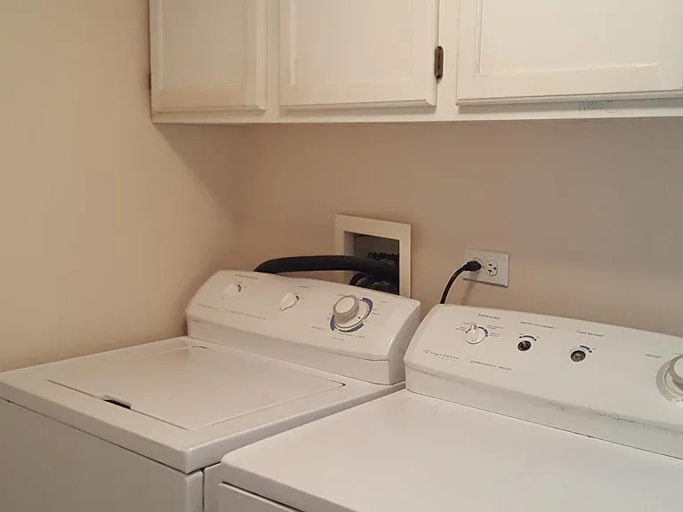 874 Four Seasons Blvd — Photo 12