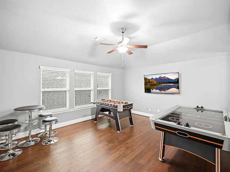 2239 Falcon Brook Dr — Photo 28