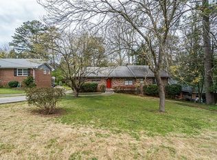 2210 Tanglewood Rd, Decatur, GA 30033