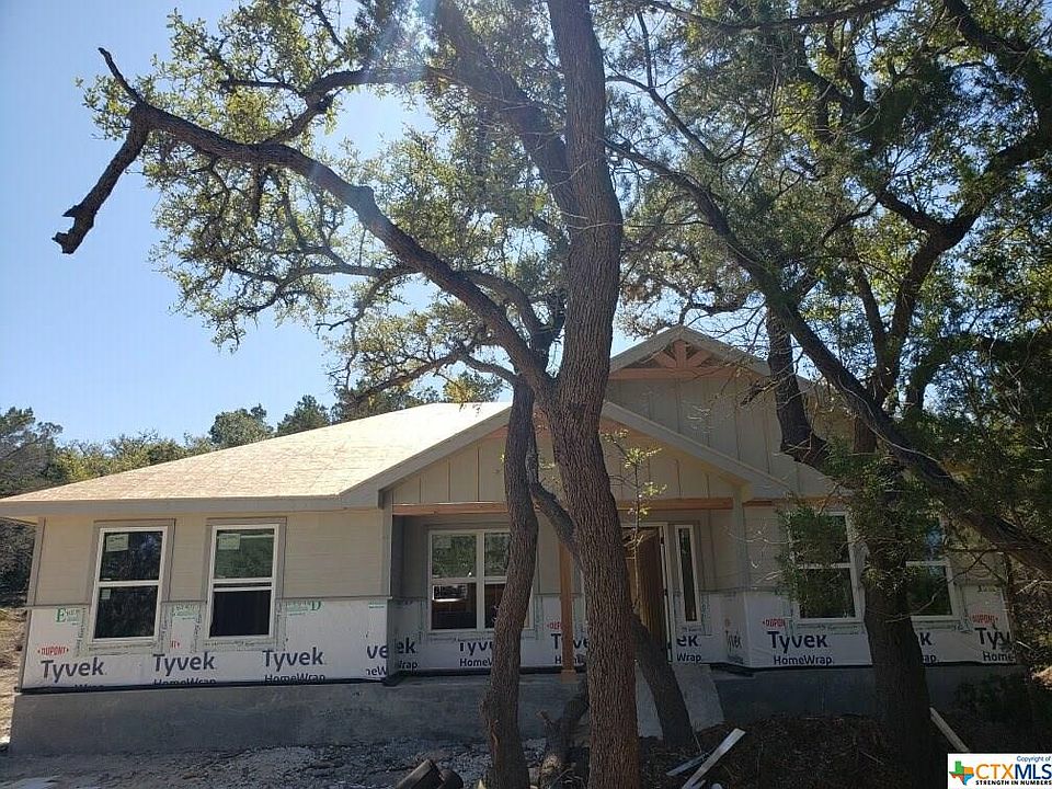 1st image of 668 Appaloosa Dr