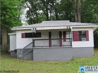 520 W Lake Dr, Bessemer, AL 35020