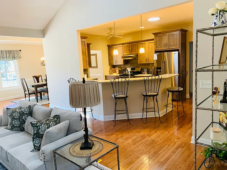 107 Ritter Dr — Photo 16