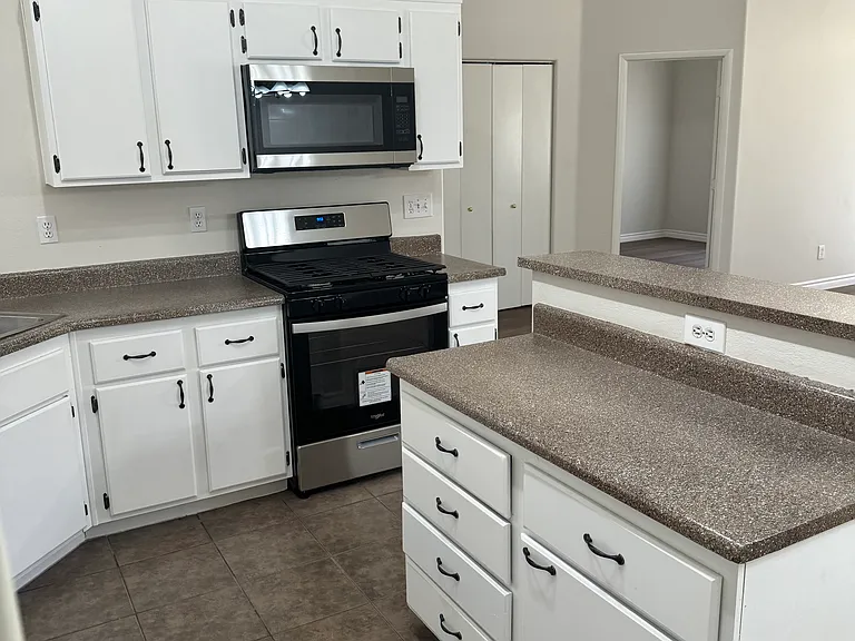 6235 Arazi Ln — Photo 9