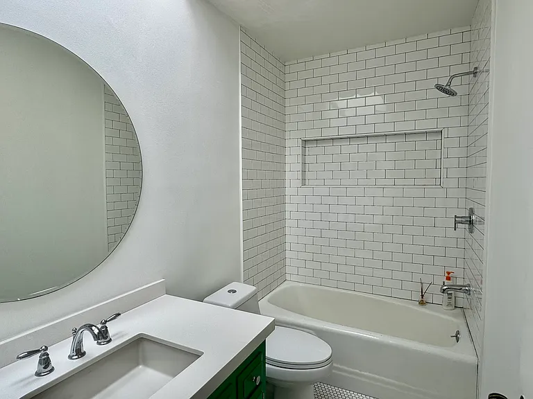 5346 Fairview Blvd — Photo 20