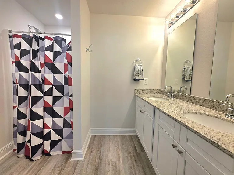 7158 Village Ln — Photo 15