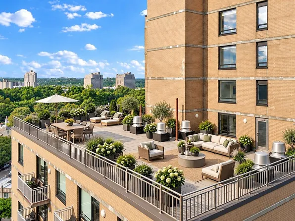 116-24 Grosvenor Ln #15A, Jamaica, NY 11418