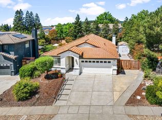1808 Seville Dr, Napa, CA 94559