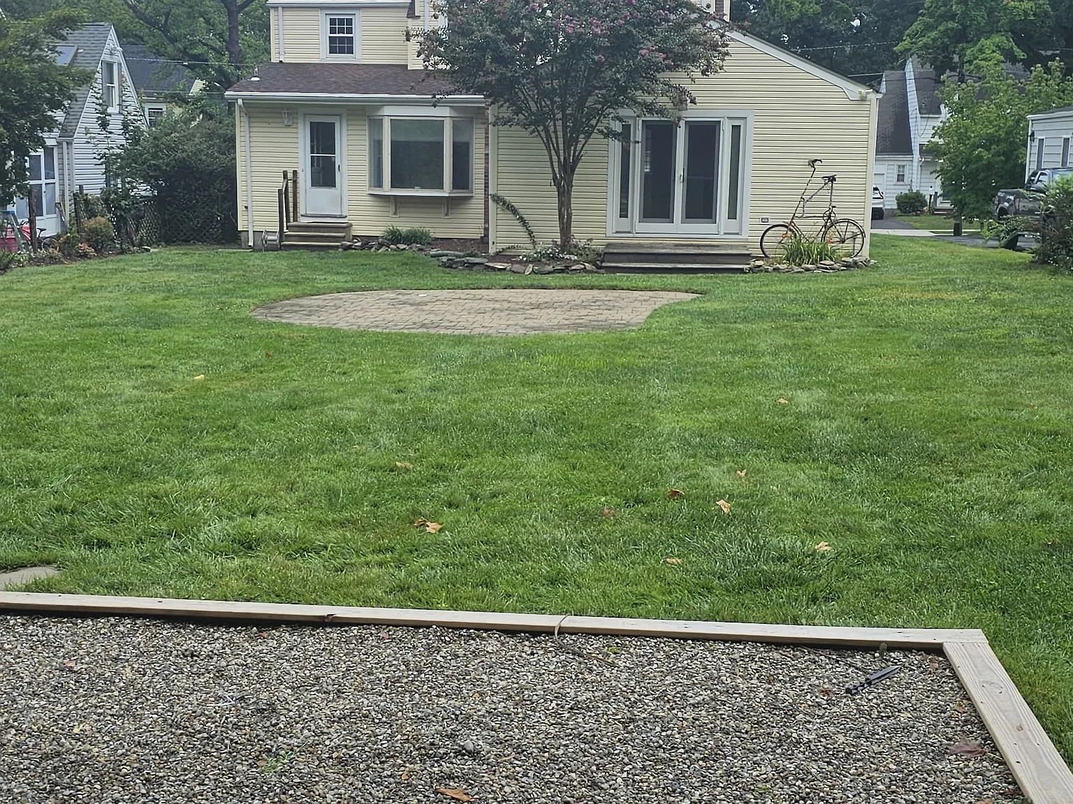 3 bed, 1972 sqft, $3,200 — Photo 4