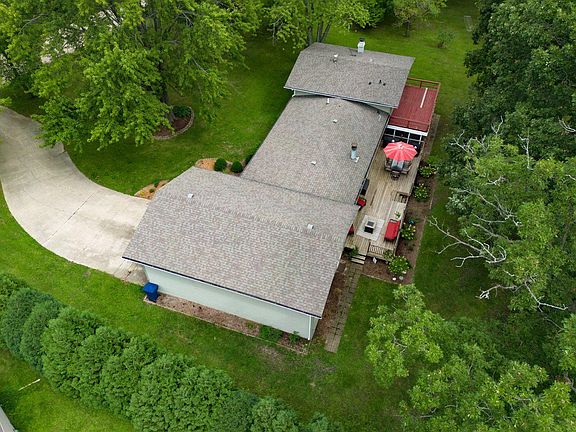 4th image of 1167 Karen Dr