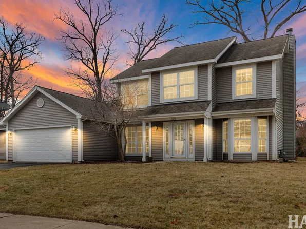 4120 Newport Dr, Island Lake, IL 60042