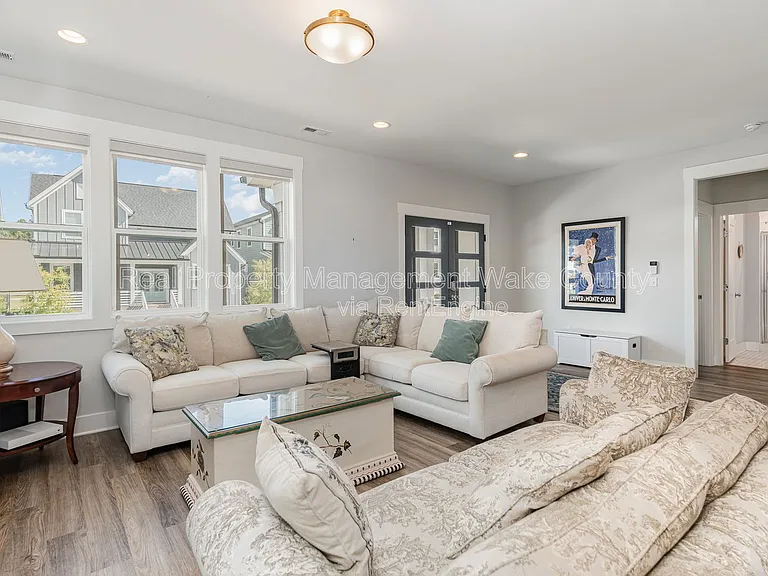 45 Millennium Dr — Photo 12