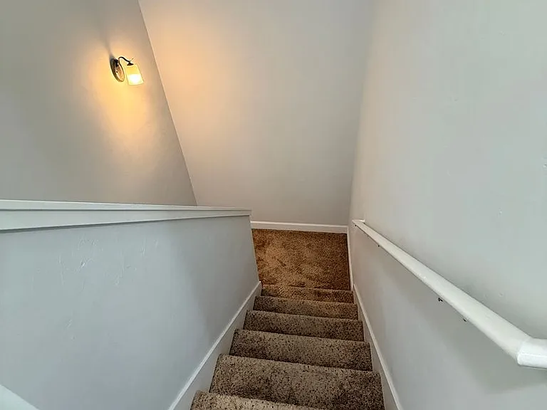 5156 NW 21st Dr — Photo 45