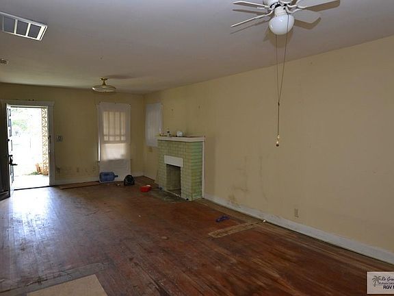 3rd image of 414 W Buchanan St