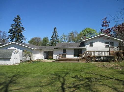 2nd image of 1218 Briarwood Dr
