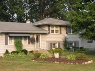 3381 Heritage Ct, Canfield, OH